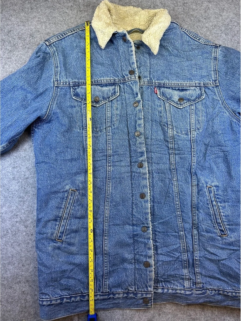 Levi's Sherpa Lined Denim Jacket Sz M Chore Coat Barn Outdoor Western Work Light